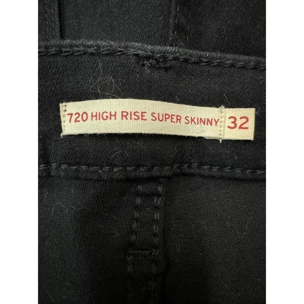 Levi’s Black 720 High Rise Super Skinny Jeans Size 32
